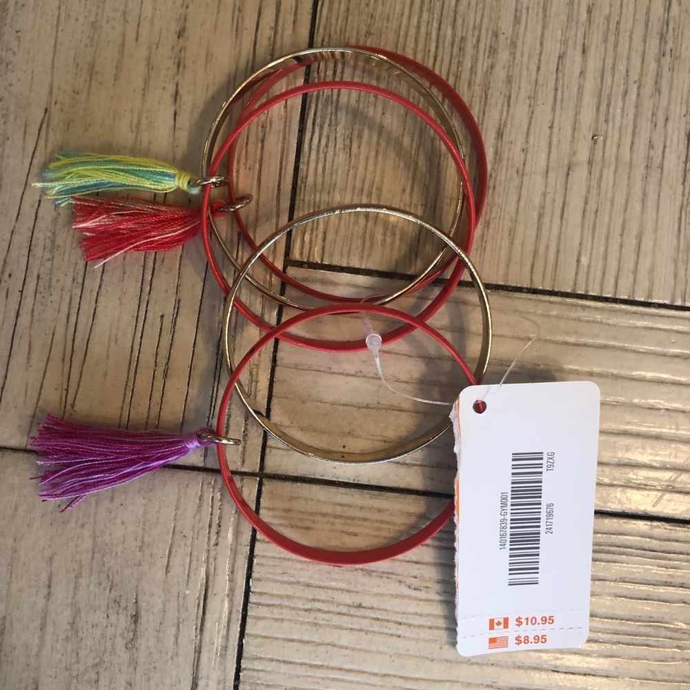 Young girls bracelet set